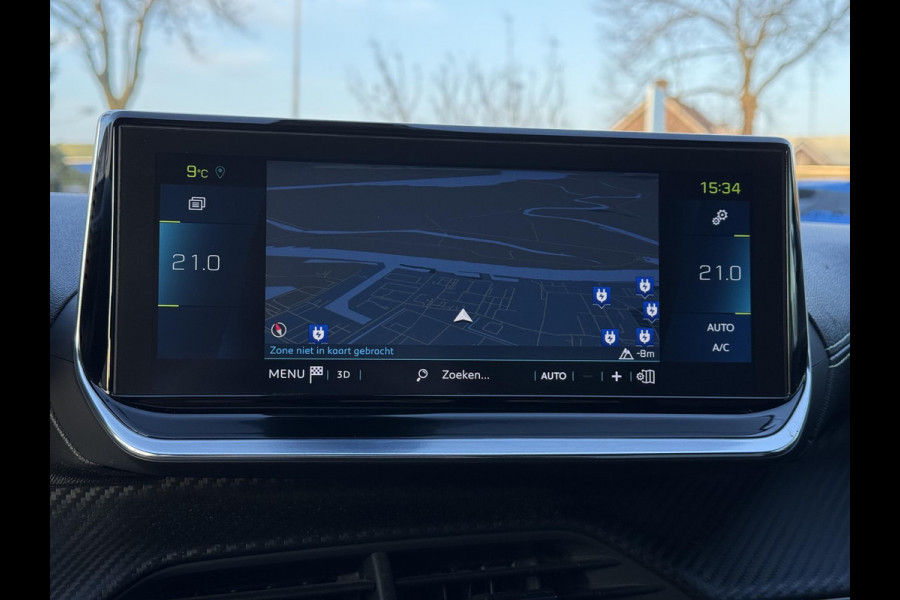 Peugeot e-2008 EV GT 50 kWh | Panorama | Trekhaak | Navi | Camera |