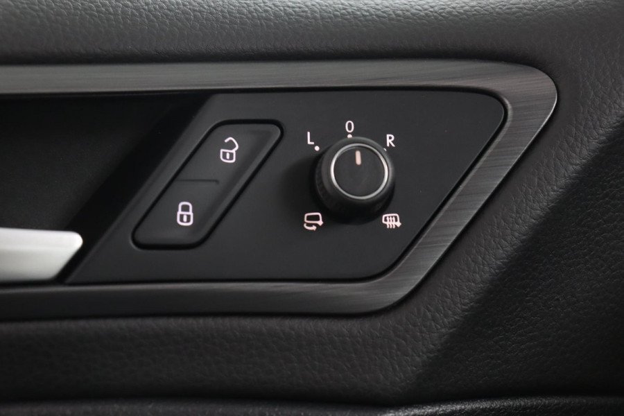 Volkswagen Golf Variant 1.0 TSI Comfortline Business Automaat|Stoelverwarming|Trekhaak
