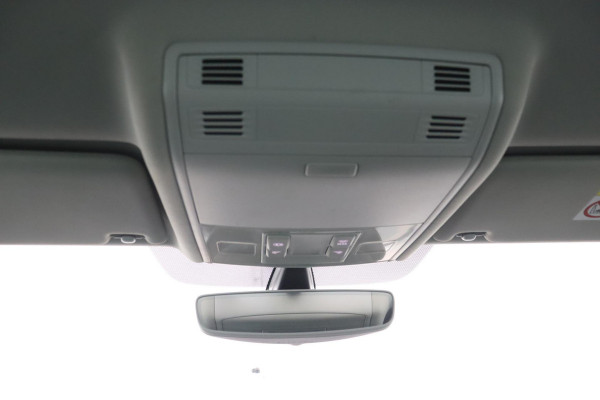 Volkswagen Golf Variant 1.0 TSI Comfortline Business Automaat|Stoelverwarming|Trekhaak