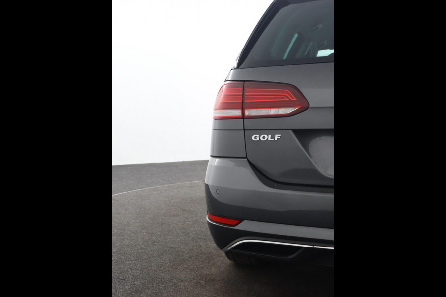 Volkswagen Golf Variant 1.0 TSI Comfortline Business Automaat|Stoelverwarming|Trekhaak