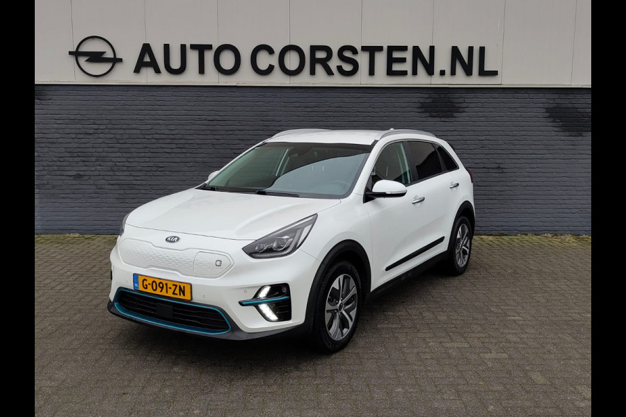 Kia e-Niro Executive 64kWh SOH 100% Leer Elek.Stoel+Memory Warmtepomp Pdc Navi Ecc Camera Apple Carplay Android Auto Stoelverwarming+Koeling Stuurverwarming Lmv Privacy Glas DAB Vess Lane Assist Blind Spot 1e Eigenaar Origineel Nederlandse Auto Zeer compleet!