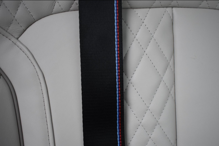 BMW 5 Serie 530e M-Sport Pro | LASERLIGHT | HARMAN KARDON | 360 CAMERA | TREKHAAK | DEALER ONDERHOUDEN | NAP |