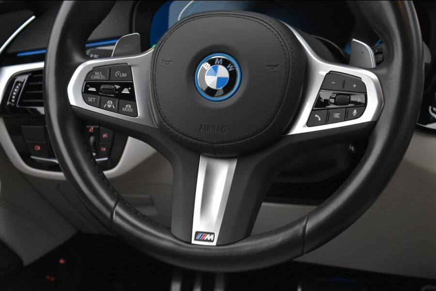 BMW 5 Serie 530e M-Sport Pro | LASERLIGHT | HARMAN KARDON | 360 CAMERA | TREKHAAK | DEALER ONDERHOUDEN | NAP |