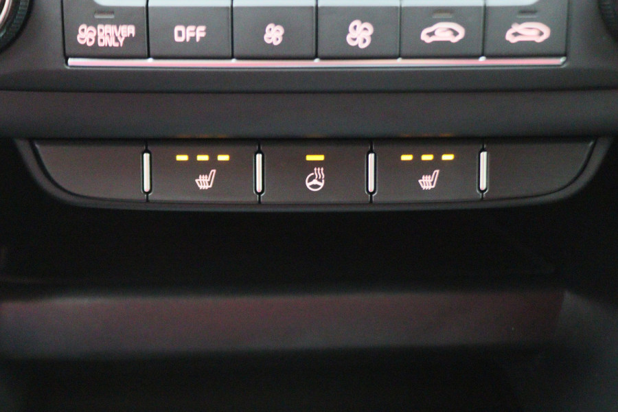 Kia Ceed Sportswagon 1.6 GDI PHEV DynamicPlusLine Camera, Apple Carplay, ACC, Keyless, Stuur-/Stoelverw.