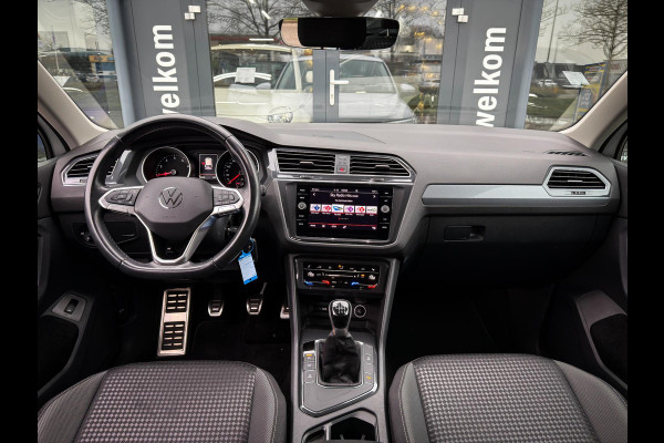 Volkswagen Tiguan 1.5 TSI Life Business CarPlay|Camera|Elektrische achterklep|Stoel/stuurverwarming