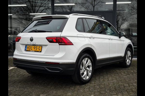 Volkswagen Tiguan 1.5 TSI Life Business CarPlay|Camera|Elektrische achterklep|Stoel/stuurverwarming