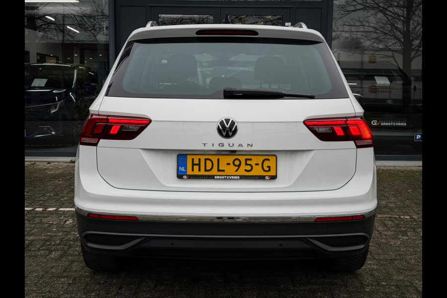 Volkswagen Tiguan 1.5 TSI Life Business CarPlay|Camera|Elektrische achterklep|Stoel/stuurverwarming