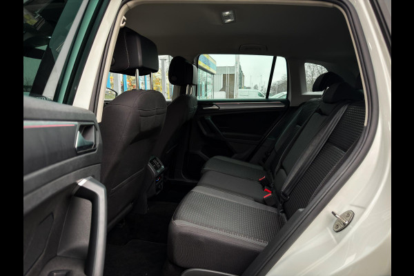 Volkswagen Tiguan 1.5 TSI Life Business CarPlay|Camera|Elektrische achterklep|Stoel/stuurverwarming