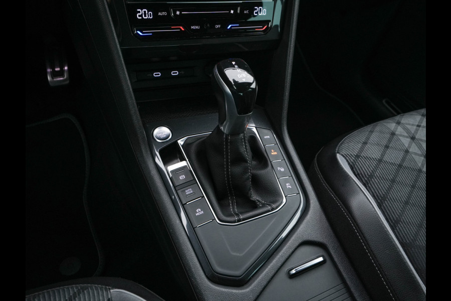 Volkswagen Tiguan 1.4 TSI R-Line Business+ (Plug-in) (INCL-BTW) Aut. *PANO | FULL-LED | ADAPTIVE-CRUISE | DIGI-COCKPIT | HEATED-COMFORTSEATS | NAV-FULLMAP | DAB+ | TOWBAR | PRIVACY-GLASS | ECC | PDC | 19''ALU