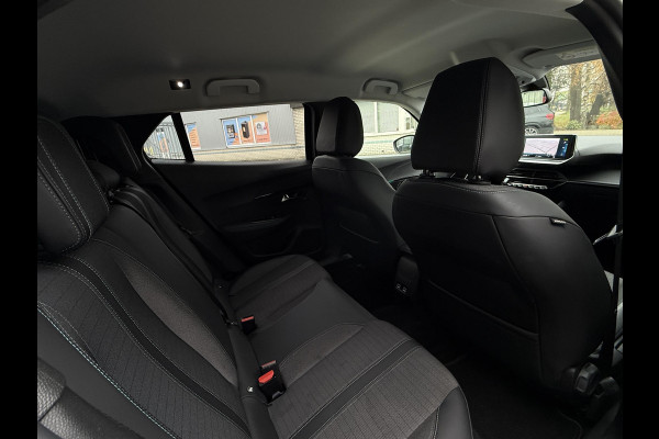 Peugeot e-2008 EV Allure 50 kWh | Navi | Camera | 3D Cockpit