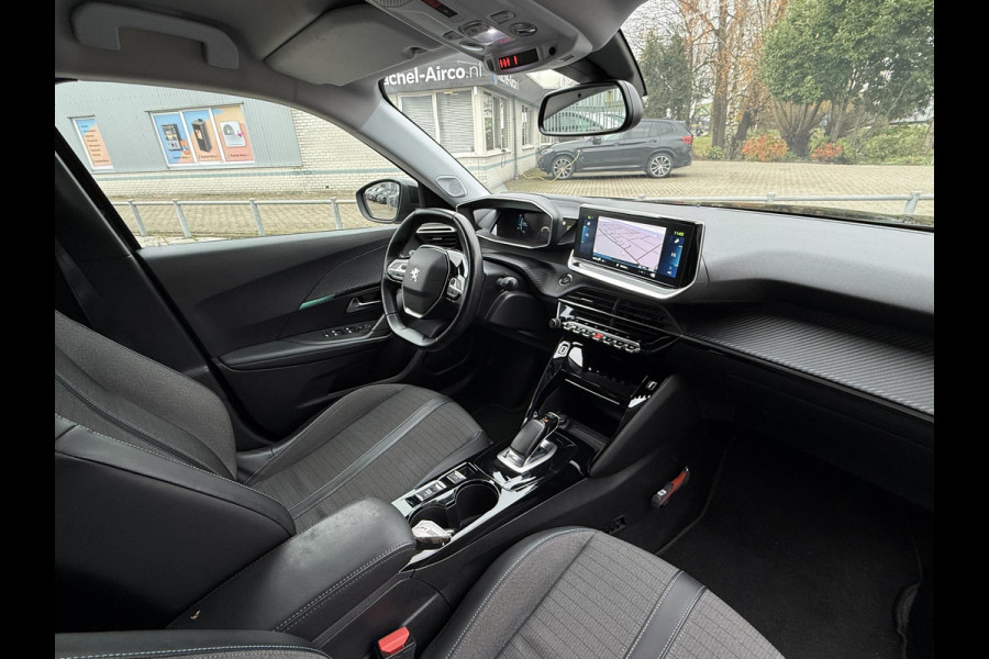 Peugeot e-2008 EV Allure 50 kWh | Navi | Camera | 3D Cockpit