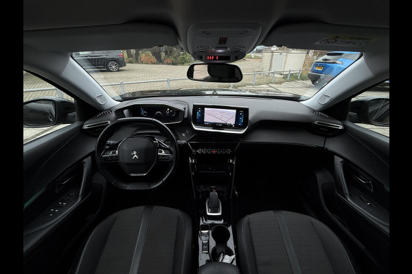 Peugeot e-2008 EV Allure 50 kWh | Navi | Camera | 3D Cockpit