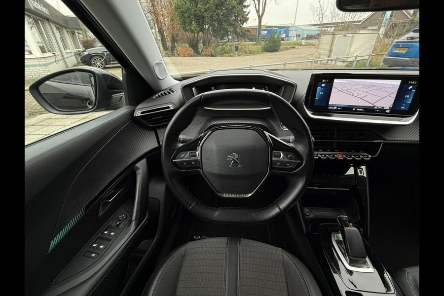 Peugeot e-2008 EV Allure 50 kWh | Navi | Camera | 3D Cockpit