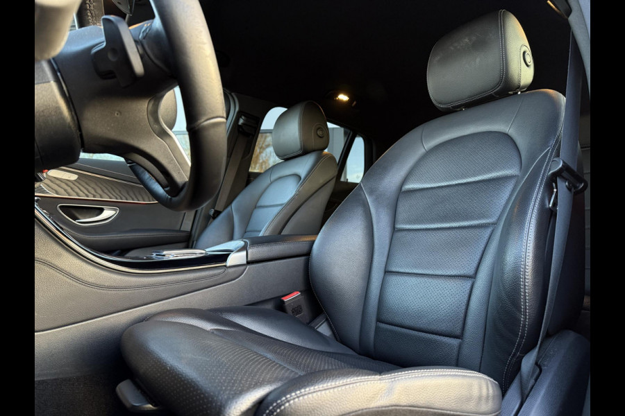 Mercedes-Benz EQC 400 Aut. 4MATIC Sol. Luxury 80 kWh | Navi | Camera | Leder |