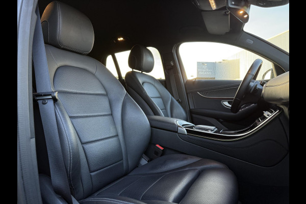 Mercedes-Benz EQC 400 Aut. 4MATIC Sol. Luxury 80 kWh | Navi | Camera | Leder |