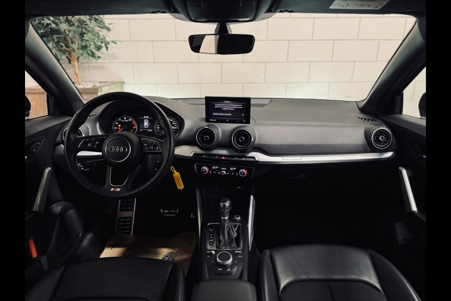 Audi Q2 35 TFSI S Edition S-Line | LED | Camera | Trekhaak