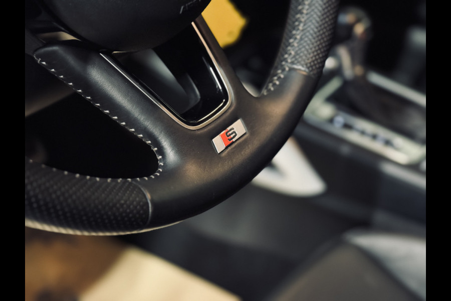 Audi Q2 35 TFSI S Edition S-Line | LED | Camera | Trekhaak