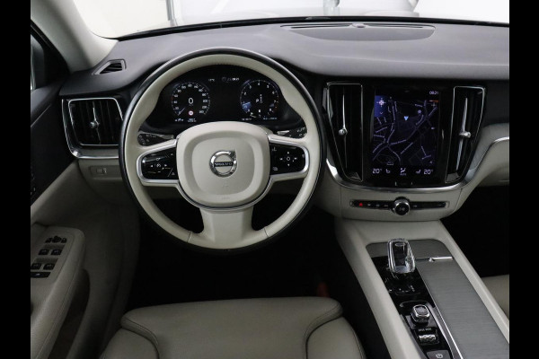 Volvo V60 2.0 B4 Inscription | Trekhaak | Leder | Stoel & stuurverwarming | Camera | Adaptive cruise | Carplay | Navigatie | Keyless | Climate control | Parkeerhulp