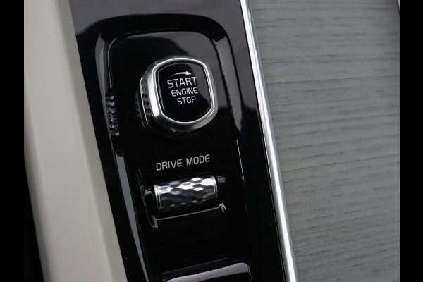 Volvo V60 2.0 B4 Inscription | Trekhaak | Leder | Stoel & stuurverwarming | Camera | Adaptive cruise | Carplay | Navigatie | Keyless | Climate control | Parkeerhulp