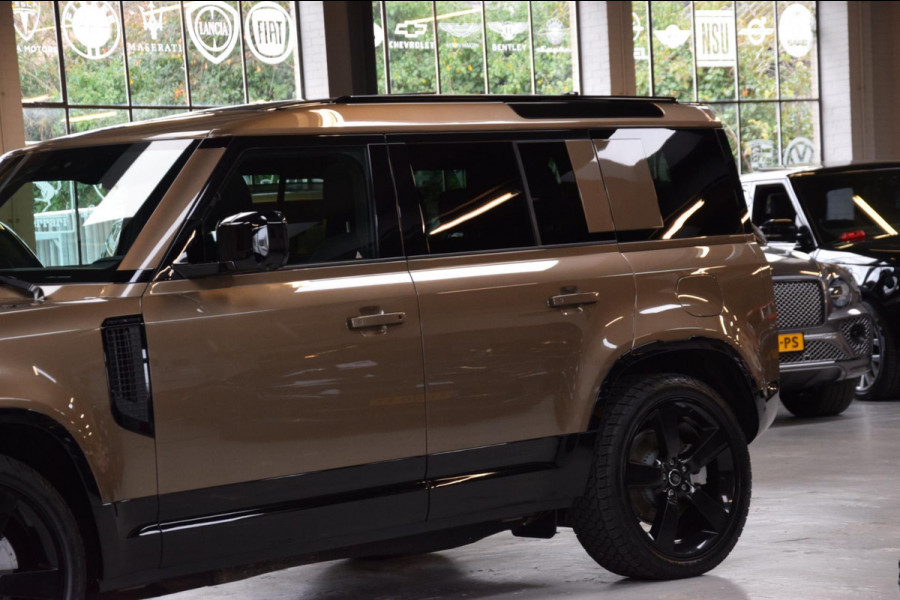 Land Rover Defender 110 2.0 P300e 110 X-Dynamic Navi|Leder|GARANTIE|22 Inch|Org.NL|Koelbox|1e Eig.|Panoramadak
