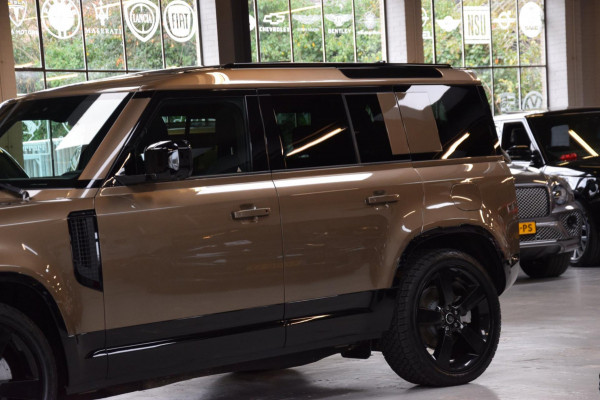 Land Rover Defender 110 2.0 P300e 110 X-Dynamic Navi|Leder|GARANTIE|22 Inch|Org.NL|Koelbox|1e Eig.|Panoramadak