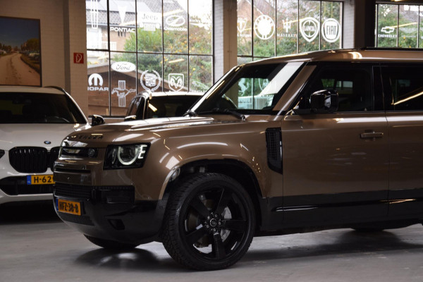Land Rover Defender 110 2.0 P300e 110 X-Dynamic Navi|Leder|GARANTIE|22 Inch|Org.NL|Koelbox|1e Eig.|Panoramadak