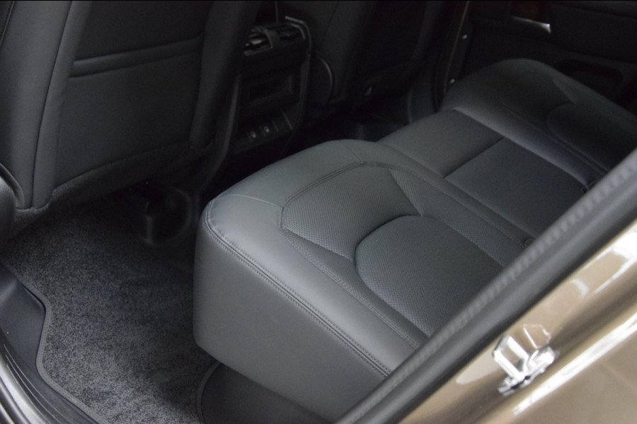 Land Rover Defender 110 2.0 P300e 110 X-Dynamic Navi|Leder|GARANTIE|22 Inch|Org.NL|Koelbox|1e Eig.|Panoramadak