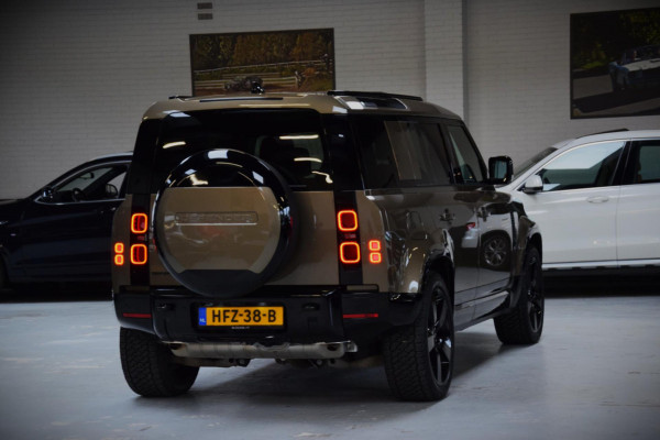 Land Rover Defender 110 2.0 P300e 110 X-Dynamic Navi|Leder|GARANTIE|22 Inch|Org.NL|Koelbox|1e Eig.|Panoramadak