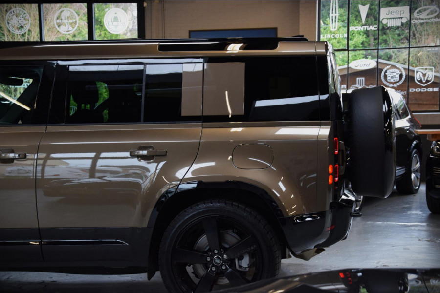 Land Rover Defender 110 2.0 P300e 110 X-Dynamic Navi|Leder|GARANTIE|22 Inch|Org.NL|Koelbox|1e Eig.|Panoramadak