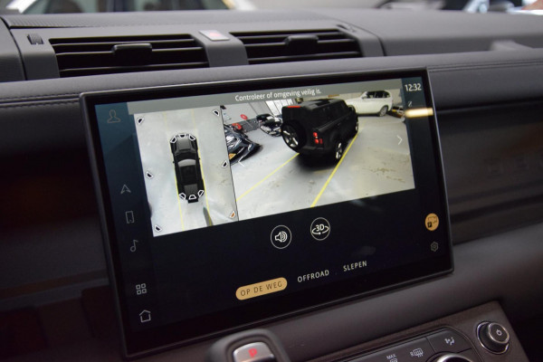 Land Rover Defender 110 2.0 P300e 110 X-Dynamic Navi|Leder|GARANTIE|22 Inch|Org.NL|Koelbox|1e Eig.|Panoramadak