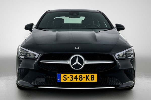 Mercedes-Benz CLA-Klasse 200 Business Solution Progressive(Dealer OnderH, SfeerV, Camera, Trekhaak, StoelV, Carplay, PDC, Etc)
