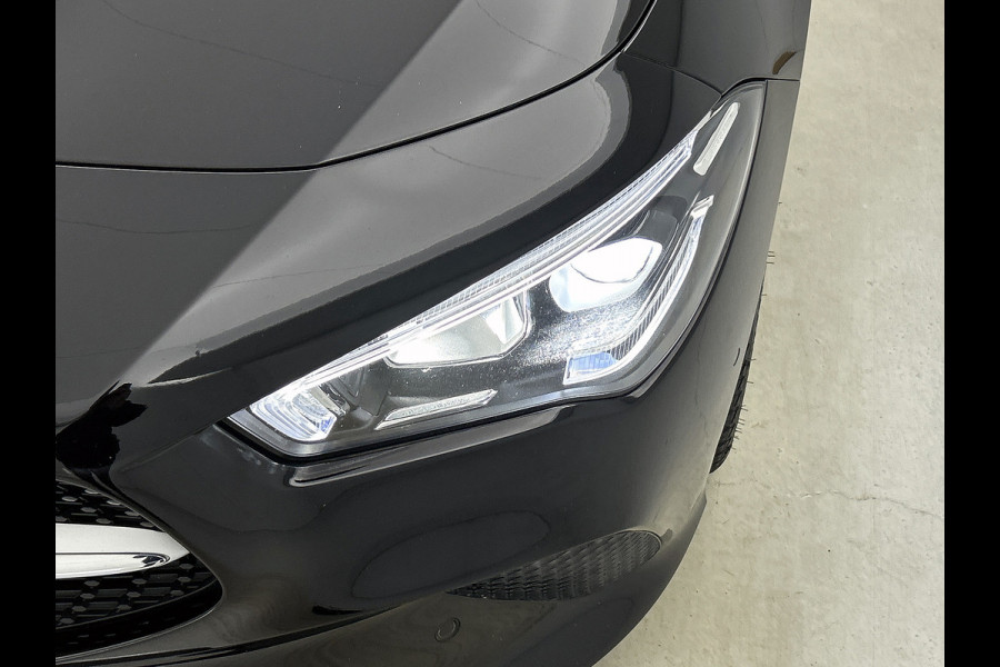 Mercedes-Benz CLA-Klasse 200 Business Solution Progressive(Dealer OnderH, SfeerV, Camera, Trekhaak, StoelV, Carplay, PDC, Etc)