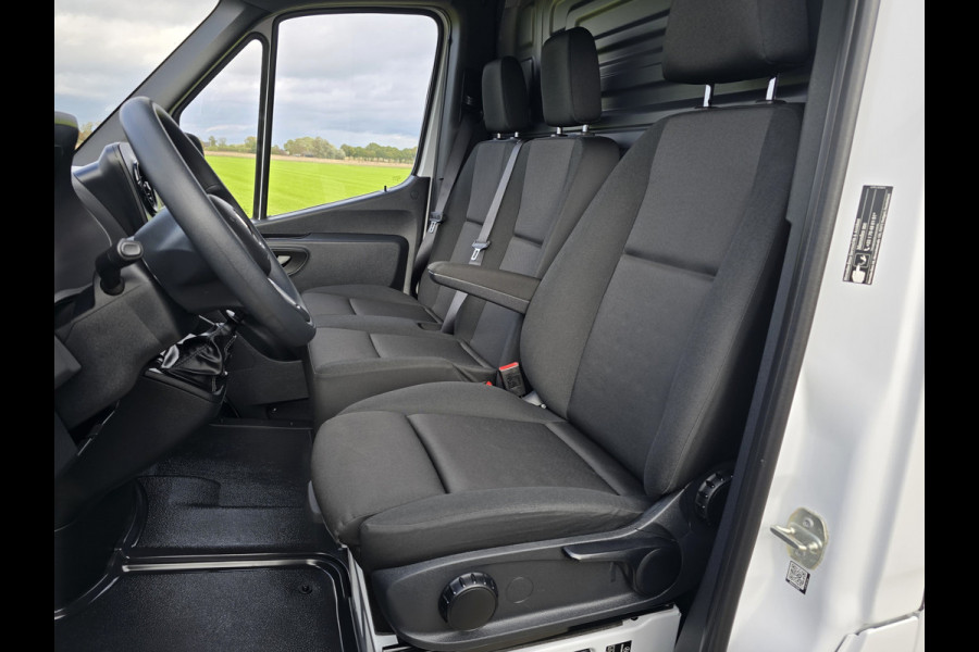 Mercedes-Benz Sprinter 315 1.9 CDI L2 H2 RWD - 150 Pk - Euro 6 - Navi - ParkeerCamera - Cruise Control