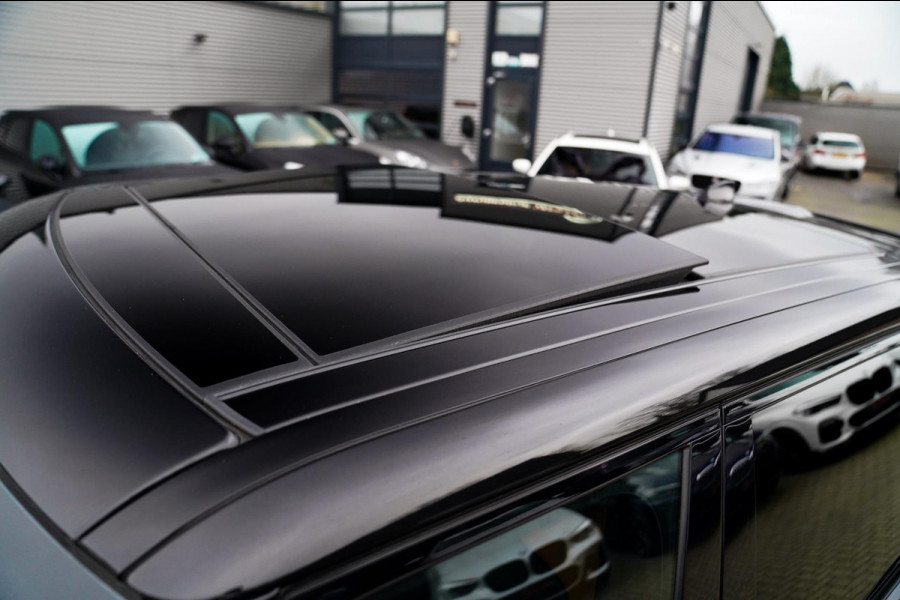 Land Rover Range Rover Sport P400e HSE Dynamic Stealth | 23 inch | Panorama | HuD | Two Tone Leder | Adaptieve Cruise | DVD Achter