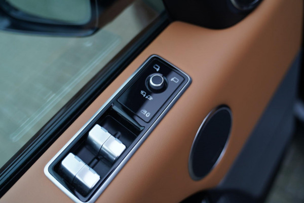 Land Rover Range Rover Sport P400e HSE Dynamic Stealth | 23 inch | Panorama | HuD | Two Tone Leder | Adaptieve Cruise | DVD Achter