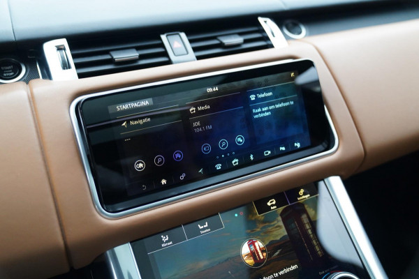 Land Rover Range Rover Sport P400e HSE Dynamic Stealth | 23 inch | Panorama | HuD | Two Tone Leder | Adaptieve Cruise | DVD Achter