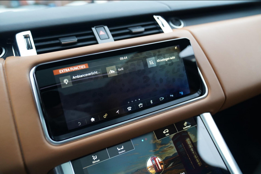 Land Rover Range Rover Sport P400e HSE Dynamic Stealth | 23 inch | Panorama | HuD | Two Tone Leder | Adaptieve Cruise | DVD Achter