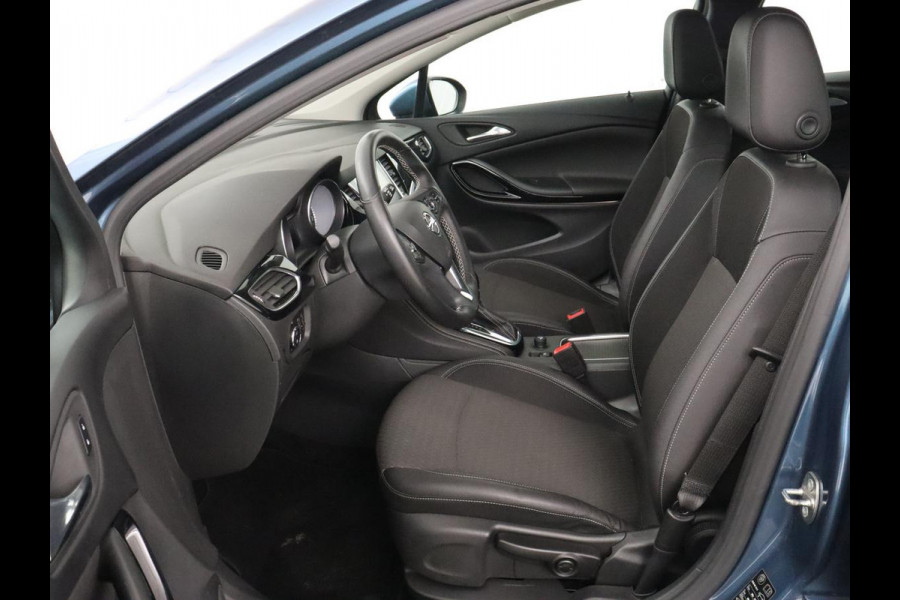 Opel Astra 1.4 Turbo Innovation | 150pk | Automaat | Camera | Carplay | Navigatie | Climate control | Parkeerhulp | Cruise control | Bluetooth