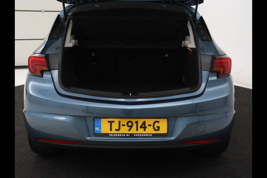 Opel Astra 1.4 Turbo Innovation | 150pk | Automaat | Camera | Carplay | Navigatie | Climate control | Parkeerhulp | Cruise control | Bluetooth