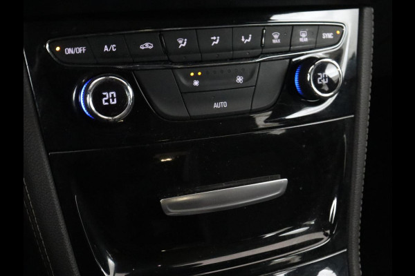 Opel Astra 1.4 Turbo Innovation | 150pk | Automaat | Camera | Carplay | Navigatie | Climate control | Parkeerhulp | Cruise control | Bluetooth