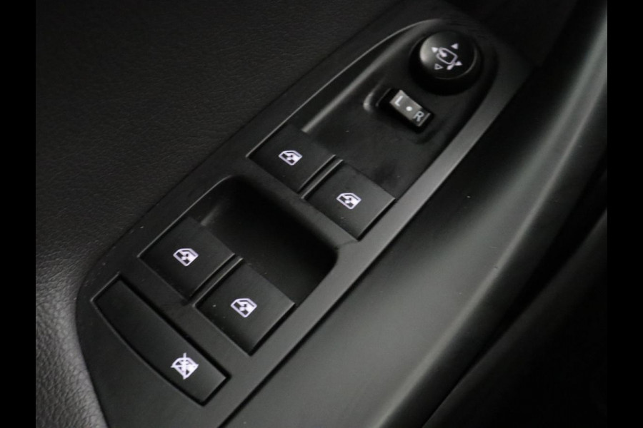 Opel Astra 1.4 Turbo Innovation | 150pk | Automaat | Camera | Carplay | Navigatie | Climate control | Parkeerhulp | Cruise control | Bluetooth