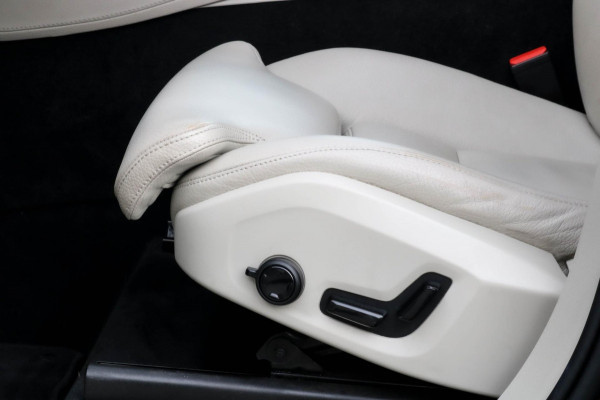 Volvo XC90 2.0 T8 Recharge AWD - PANO - LUCHTVERING - ELEKTR. STOELEN - HARMAN KARDON - HEAD UP