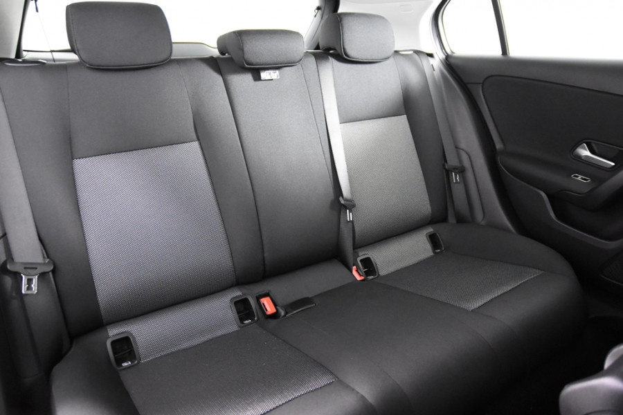 Mercedes-Benz A-Klasse 180 *1ste Eigenaar*Stoelverwarming*Camera*