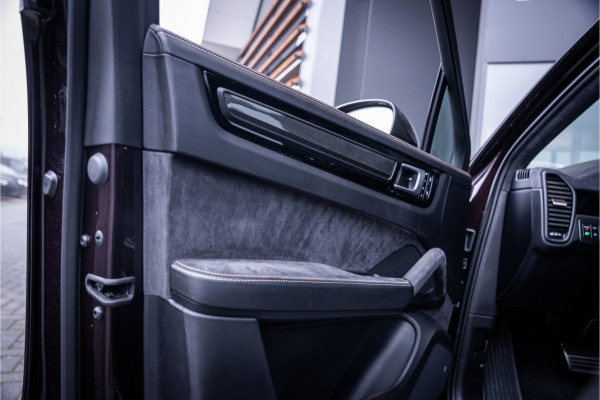 Porsche Cayenne Coupé 4.0 Turbo GT - Mahogany Metallic | Sport Chrono + | Alcantara | Bose | Memory