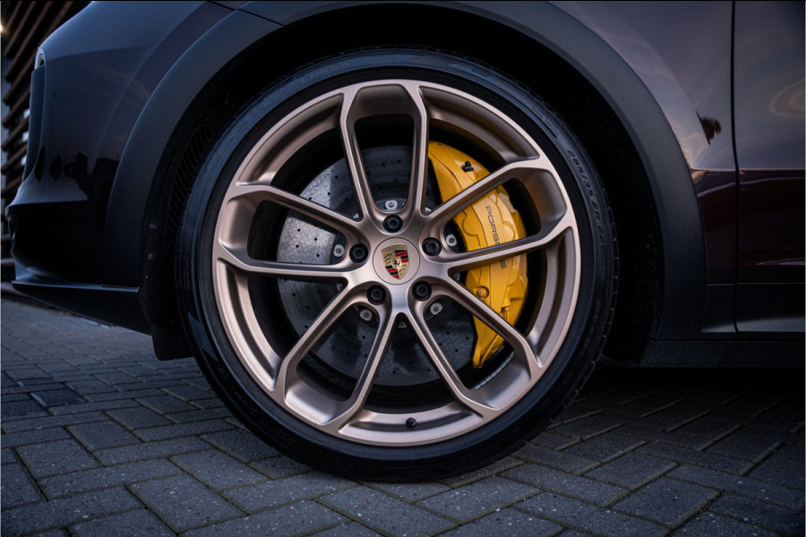 Porsche Cayenne Coupé 4.0 Turbo GT - Mahogany Metallic | Sport Chrono + | Alcantara | Bose | Memory