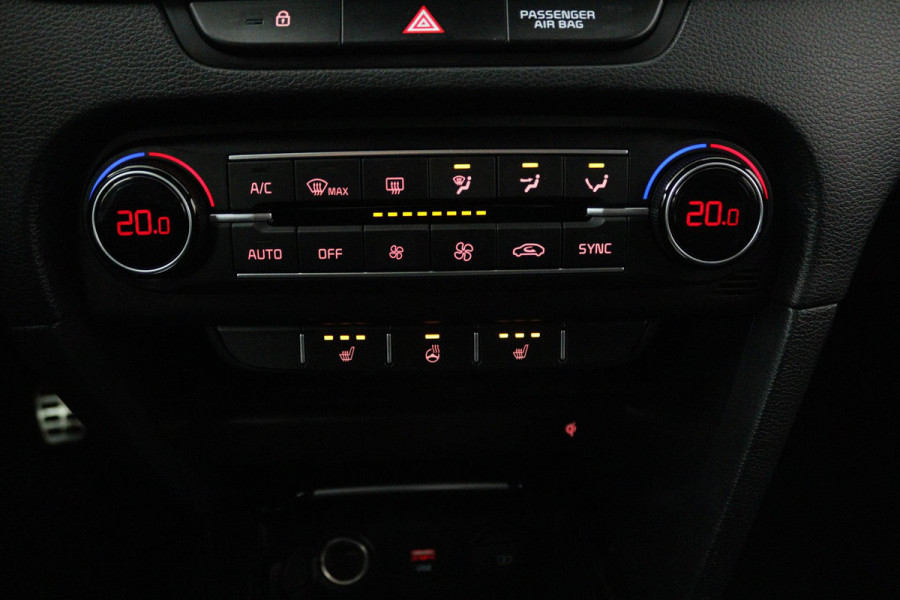 Kia ProCeed 1.5 T-GDI GT-PlusLine (PANORAMADAK, ACHTERUITRIJCAMERA, ELEKTR STOELEN, STOEL/STUUR VERWARMING)