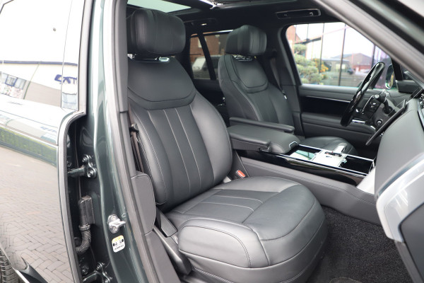 Land Rover Range Rover 3.0 P550e Autobiography | 550PK | Achterasbesturing | Massage | Head-up | Luchtvering | Keyless-go | Meridian signature | Sfeerv