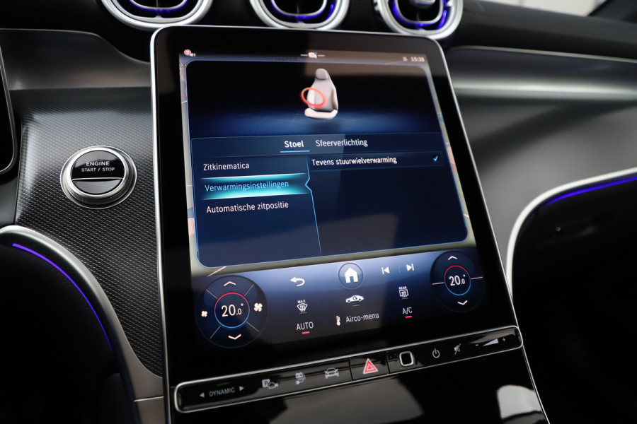 Mercedes-Benz GLC 300e AMG 4-Matic | 313PK | Pano | Keyless-go | Sfeerverlichting | Stuurwielverw. | Digital-light | Trekhaak | Distronic | 2024.