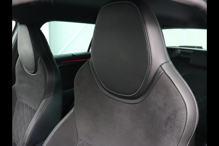 Škoda Superb 1.4 TSI iV Sportline | Trekhaak | 360 Camera | Achterbankverwarming | Adaptive cruise | Alcantara | Matrix LED | Carplay | Keyless | Sportstoelen | Memory | Navigatie | Stuurverwarming | PHEV | Plug In