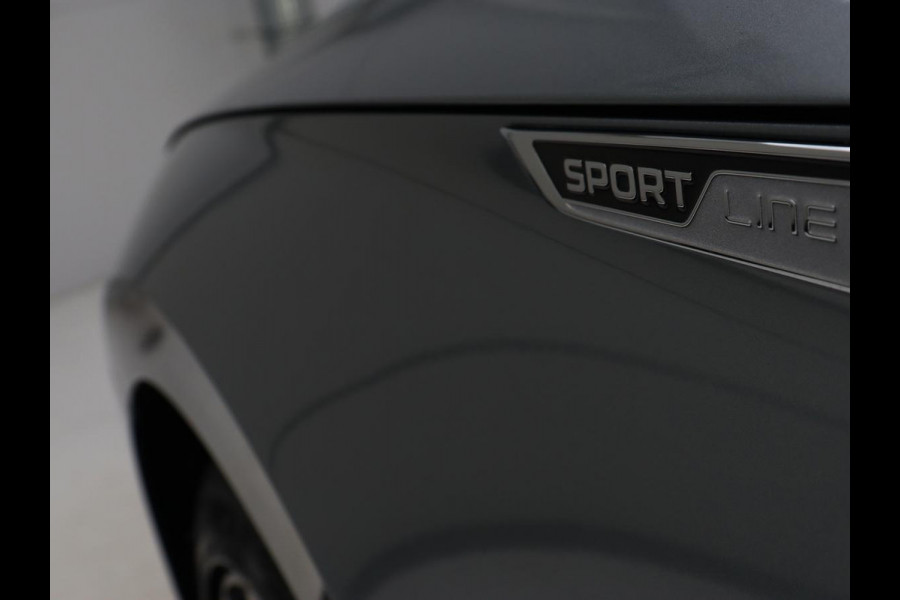 Škoda Superb 1.4 TSI iV Sportline | Trekhaak | 360 Camera | Achterbankverwarming | Adaptive cruise | Alcantara | Matrix LED | Carplay | Keyless | Sportstoelen | Memory | Navigatie | Stuurverwarming | PHEV | Plug In
